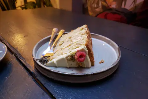 Rhiannon's Cakes & Bakes photo 1